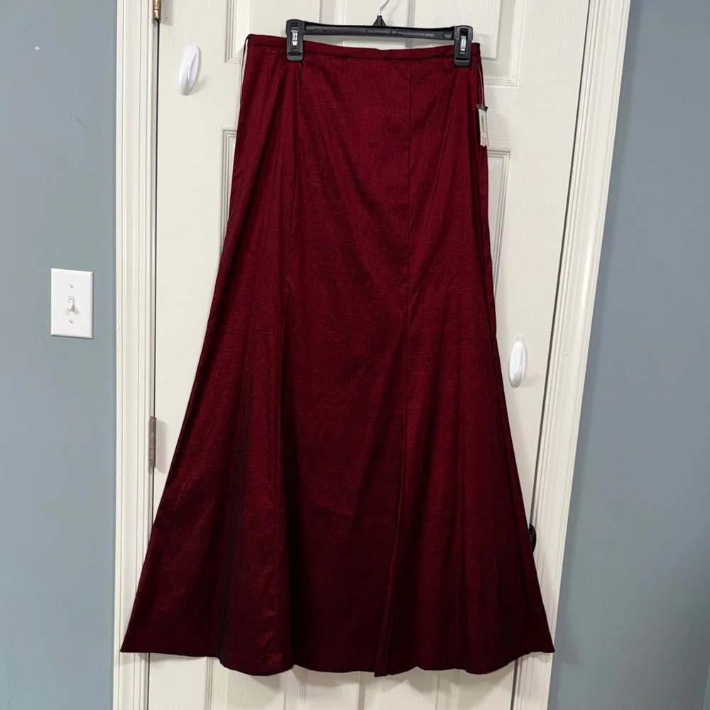 Alex Satin Deep Burgundy A-Line Maxi Skirt Quiet Luxury Cocktail Party Wedding - Picture 5 of 10